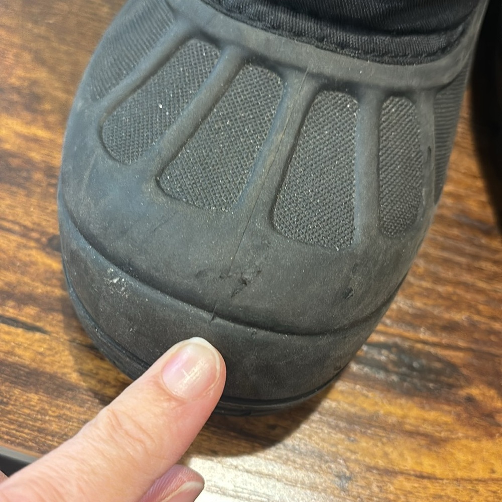 Sorel Kids Black Winter Snow Boots - Picture 7 of 8